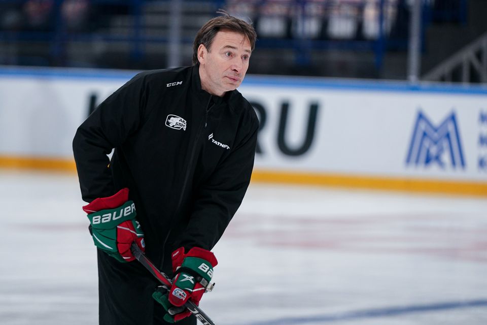 Александр Перов хоккеист