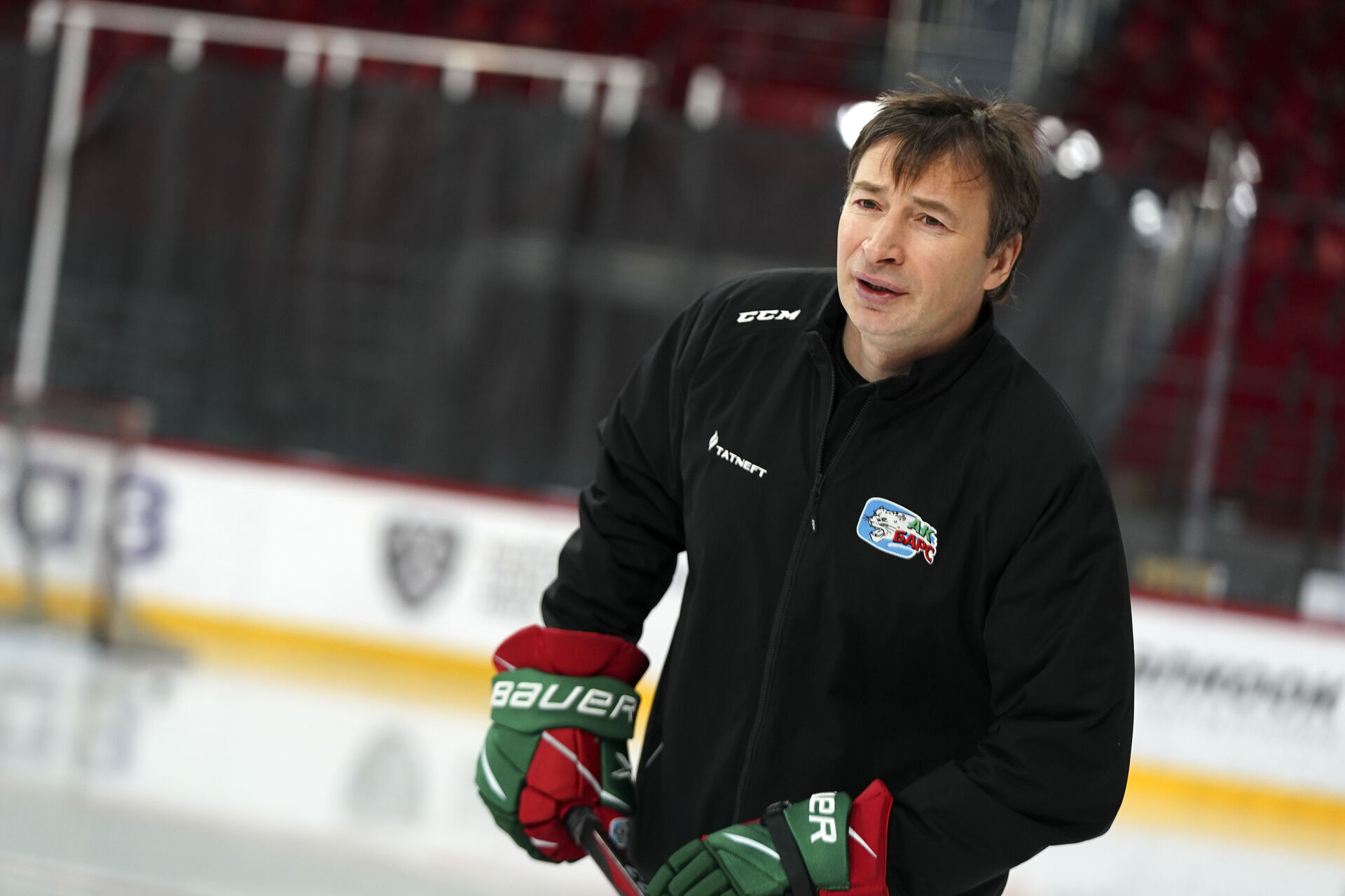 Александр Перов хоккеист